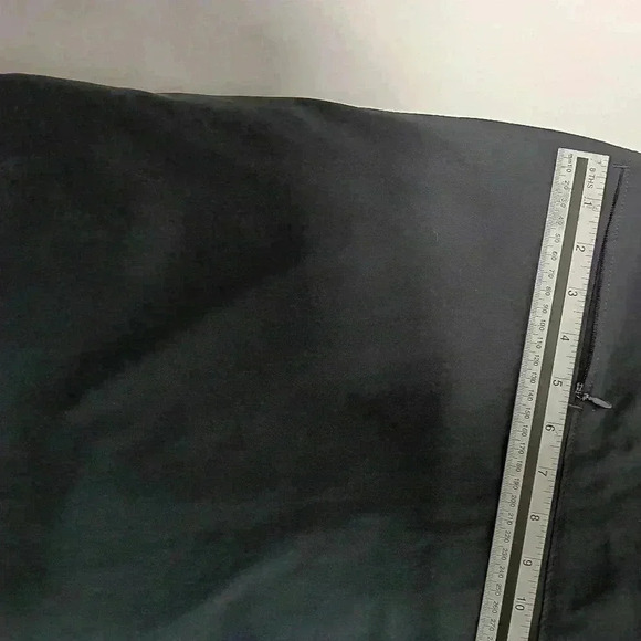 Patagonia  Skort. Ladies size 12 - Picture 8 of 8